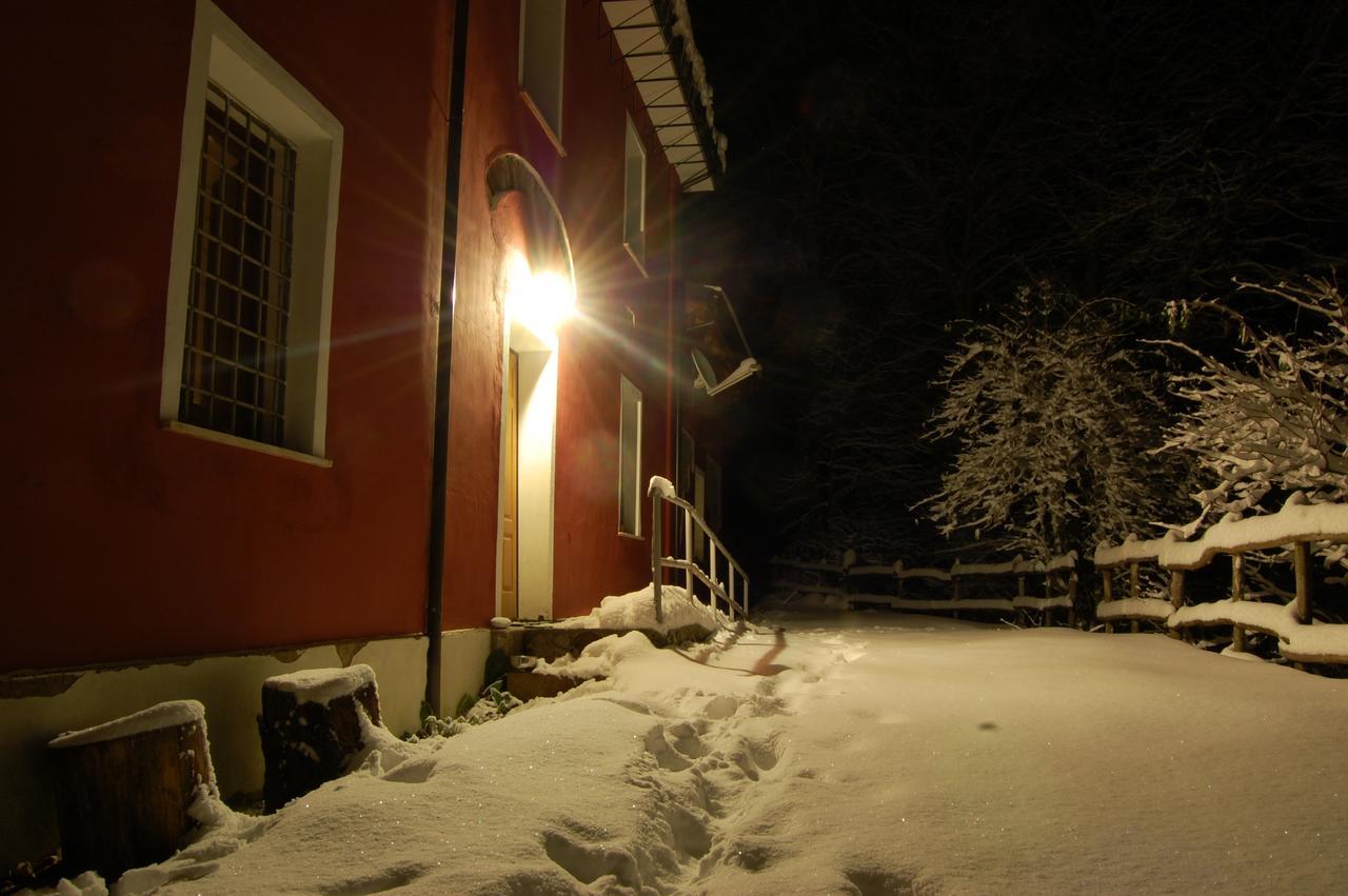 Rifugio Casello Margherita Camigliatello Silano Exterior foto